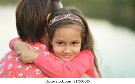 134,722 Child hugging adult Images, Stock Photos & Vectors | Shutterstock