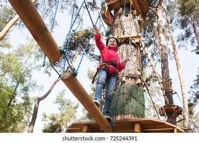 Little Girl Rope Park Stock Photo 725244352 | Shutterstock