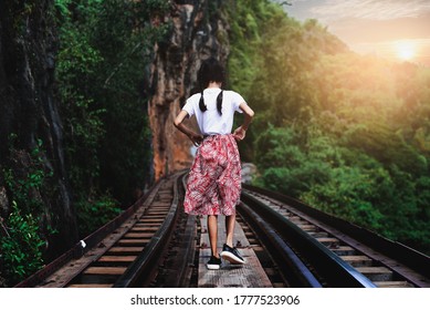 銀河鉄道 の画像 写真素材 ベクター画像 Shutterstock