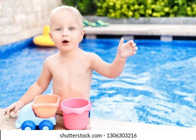 Remarkable, the naked toddler girl in rubber swimming pool With naked toddler girl in rubber swimming pool confirm