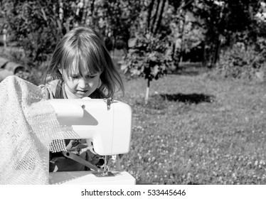 little seamstress - Powered by Shutterstock