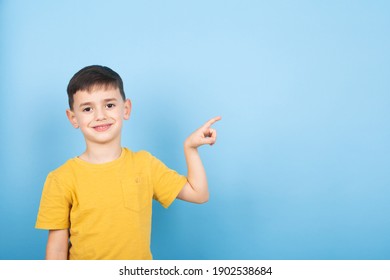 Boy Left Little Looks Images, Stock Photos & Vectors | Shutterstock