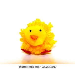 Little Yellow Chick Made From A Yarn Puff Ball, Diy Project