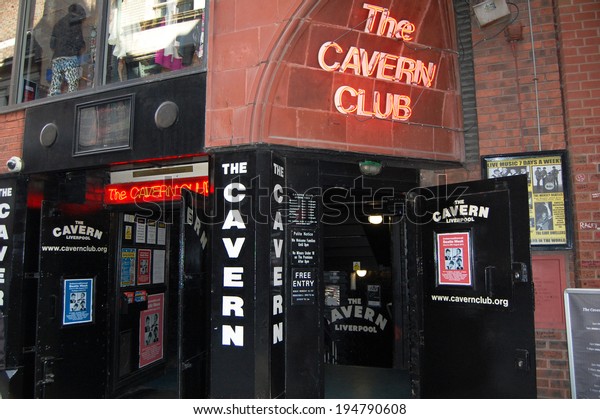 Liverpool April 5 Entrance Cavern Club Stock Photo (Edit Now) 194790608