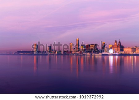 Poster: Liverpool Port Pink Sea