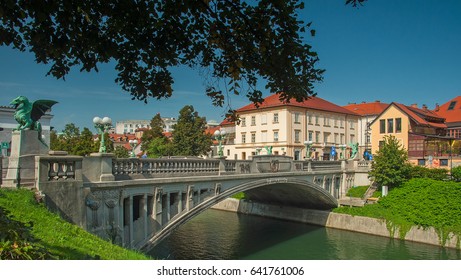 LJUBLJANA, SLOVENIA - 17 SEPTEMBER, 2015: Nice houses in the old town of Ljubljana, Slovenia on 17 September, 2015. It is the capital and largest city of Slovenia. - Shutterstock ID 641761006