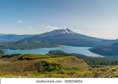 Llaima Volcano, Mirador Sierra Nevada, Parque Nacional Conguillío