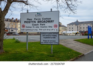 Llandudno, UK. Apr 10, 2022. The Large Coach Park And Drop Off Point On Mostyn Broadway Is Empty