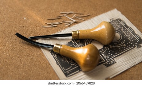 Llinocut craft tools and materials tools. Chisels and linocut
