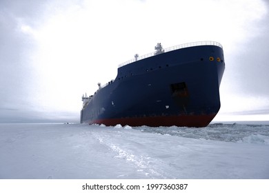 LNG Carrier In Arctic Ice 