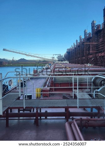 loading iron ore on a self-unloader