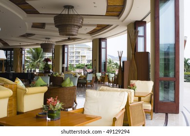 Lobby Bar At A Tropical Resort, Sanya, Hainan, China.