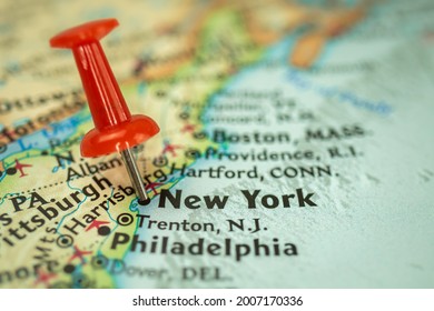 Location New York City In NY State, Map With Red Push Pin Pointing Close Up, USA, United States Of America