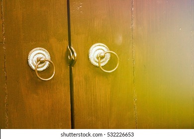 Imagenes Fotos De Stock Y Vectores Sobre Door Opening Into