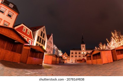 Lock Down German Christmas Market With No People