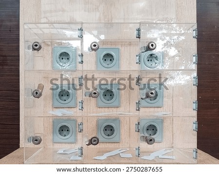 Lockable Public Power Outlets for Secure Device Charging