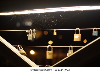 locking the love