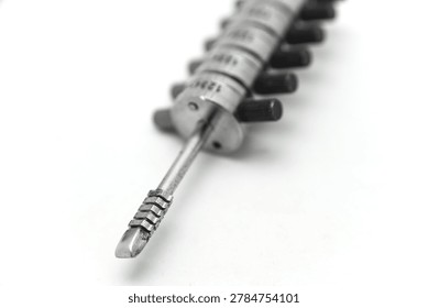 Lockpick decoder for a tibbe key