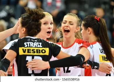 LODZ, POLAND – 11 15 2019: Polish Women's Volleyball League LKS Commercecon Lodz - Volley Wroclaw. LKS Team.