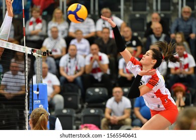 LODZ, POLAND – 11 15 2019: Polish Women's Volleyball League LKS Commercecon Lodz - Volley Wroclaw. Katarina Lazovic (LKS).