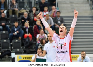 LODZ, POLAND – 11 15 2019: Polish Women's Volleyball League LKS Commercecon Lodz - Volley Wroclaw. Eva Mori (LKS).