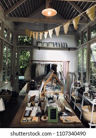 Loft Style Cafe