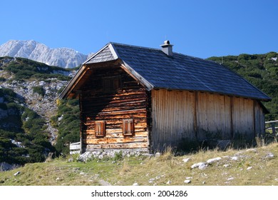 Log cabin in the mountains