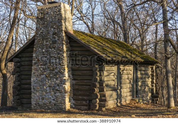 Log Cabin Woods Matthiessen State Park Stock Photo Edit Now