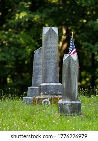 Logan, Ohio/USA - July 05 2020: Washington Township Cemetery In Hocking Hills, Rural Ohio