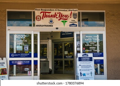 Loganville, Ga / USA - 07 20 20: Thank You Banner For First Responders And Essential Workers Hang Over The Doors At Kroger