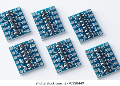 logic level shift bidirectional two-way logic level conversion module