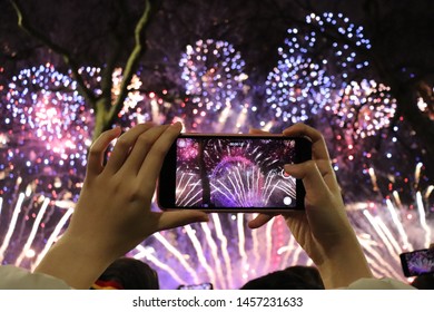 London 01/01/2019: London Eye, New Year Fireworks