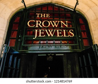 London 06 Of August 2018: The Crown Jewels Sing Of British Monarchy In The Castle: London Tower. 