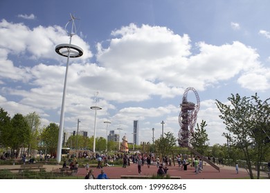 London April 5 Stadium Helter Skelter Stock Photo 199962830 | Shutterstock