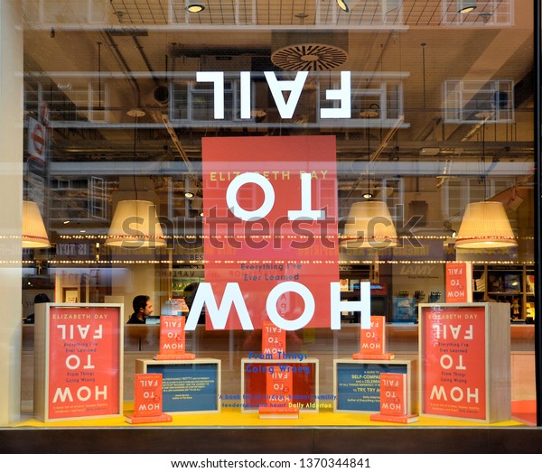 London April 6 2019 Shop Window Stock Photo Edit Now