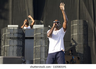 LONDON - AUG 19: Tinie Tempah Performs At V Festival Chelmsford, AUG 19, 2012 In Chelmsford, UK