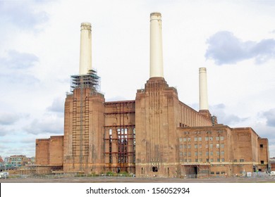 London Battersea Powerstation, A Landmark Abandoned Factory