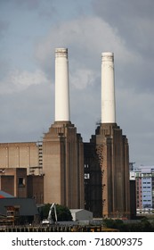 London Battersea Powerstation, Located In Wandsworth,  Was Abandoned Factory Power Station. This Iconic Landmark Is Sold For 400 Million Pounds And Being Renovated For A Shopping Center.
