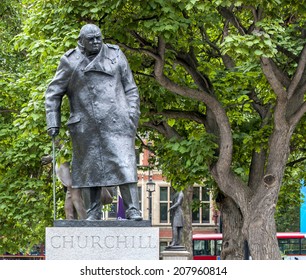 London Churchill Statue