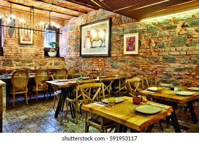 Barbecue Restaurant Interior Imagenes Fotos De Stock Y Vectores Shutterstock