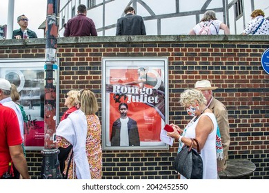 LONDON, ENGLAND- 24 August 2021: Poster For Romeo And Juliet Outside Of Shakespeare's Globe In London