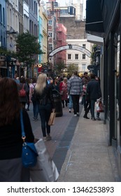 London, England, 27th Sept 2015. Busy Carnaby Street.