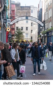 London, England, 27th Sept 2015. Busy Carnaby Street.