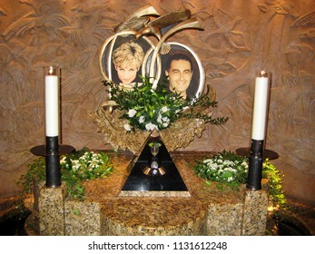 London, England - April 28, 2008. A Memorial Of Princess Diana And Dodi Al Fayed, Inside The Luxury Department Store Of Harrods.