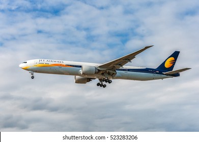 LONDON, ENGLAND - AUGUST 22, 2016: VT-JES Jet Airways Boeing 777 Landing In Heathrow Airport, London.