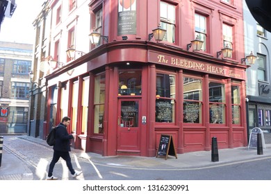 1 Bleeding heart tavern london Images, Stock Photos & Vectors ...