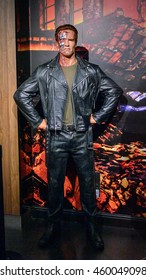 LONDON, ENGLAND - JULY 22, 2016: Arnold Schwarzenegger As The Terminator, Madame Tussauds Wax Museum. It Is A Major Tourist Attraction In London