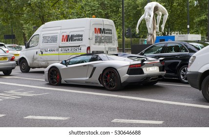 LONDON, ENGLAND - JULY 30: Lamborghini Aventador In Traffic On July 30, 2016 In London. One Of The Best Places In The World To Spot Super Cars, Especially After Ramadan. 