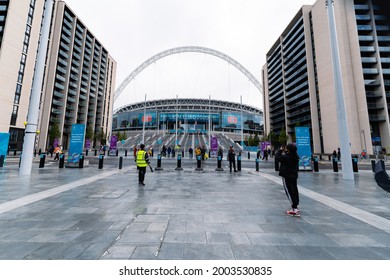London England July 6th 2021 : Supporters crowded before match between Italy vs Spain in semifinals at Wembley Park Stadium London, England 