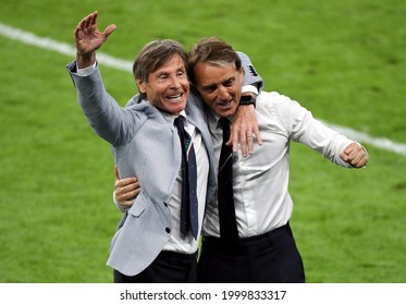 LONDON, ENGLAND - June 26, 2021: 
Italy head coach Roberto Mancini celebrates with team manager, Gabriele Oriali at the final whistle
during the UEFA Euro 2020
Italy and Austria at Wembley Stadium.
